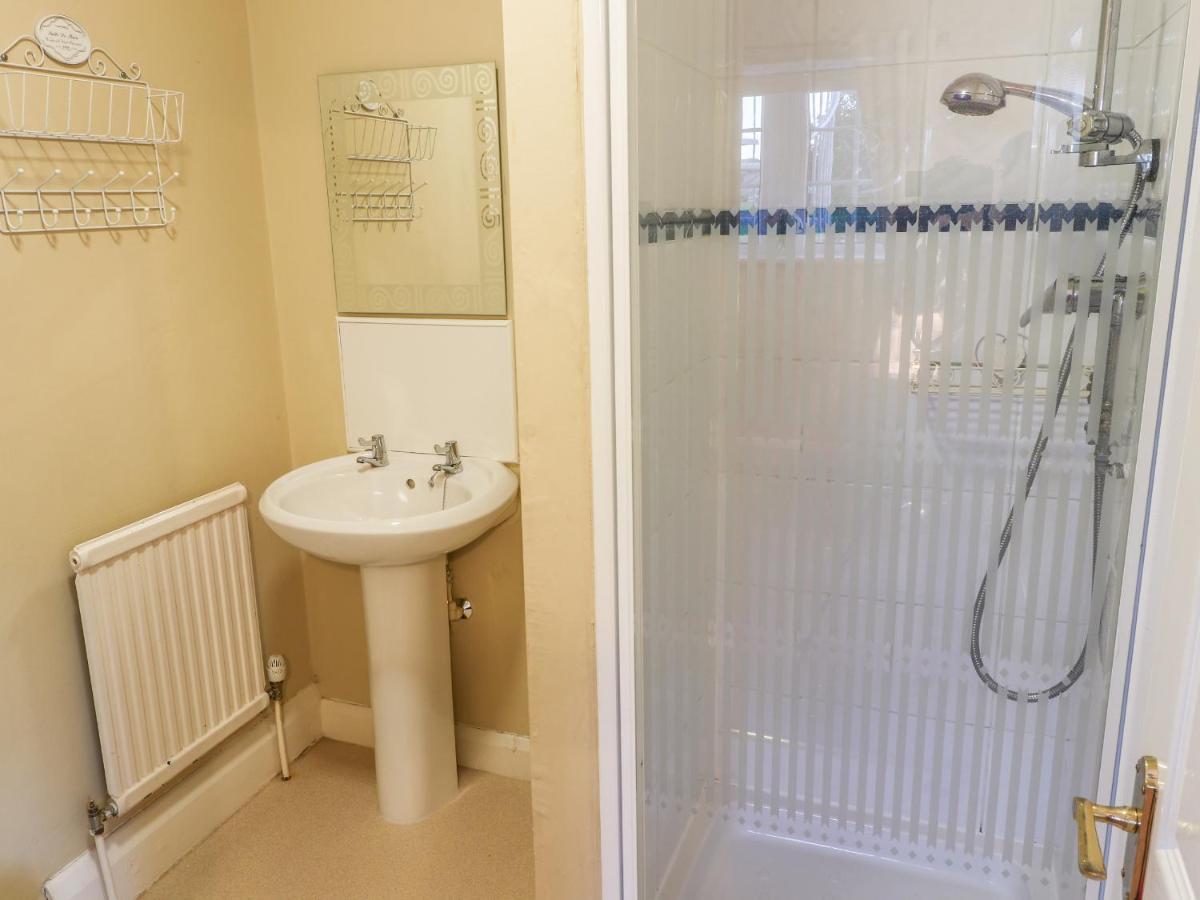 Holiday home Yardley Manor *