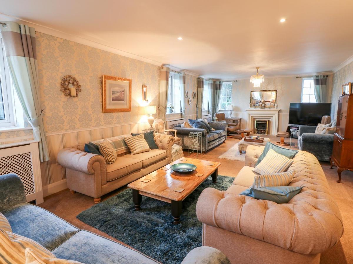 Yardley Manor Scarborough