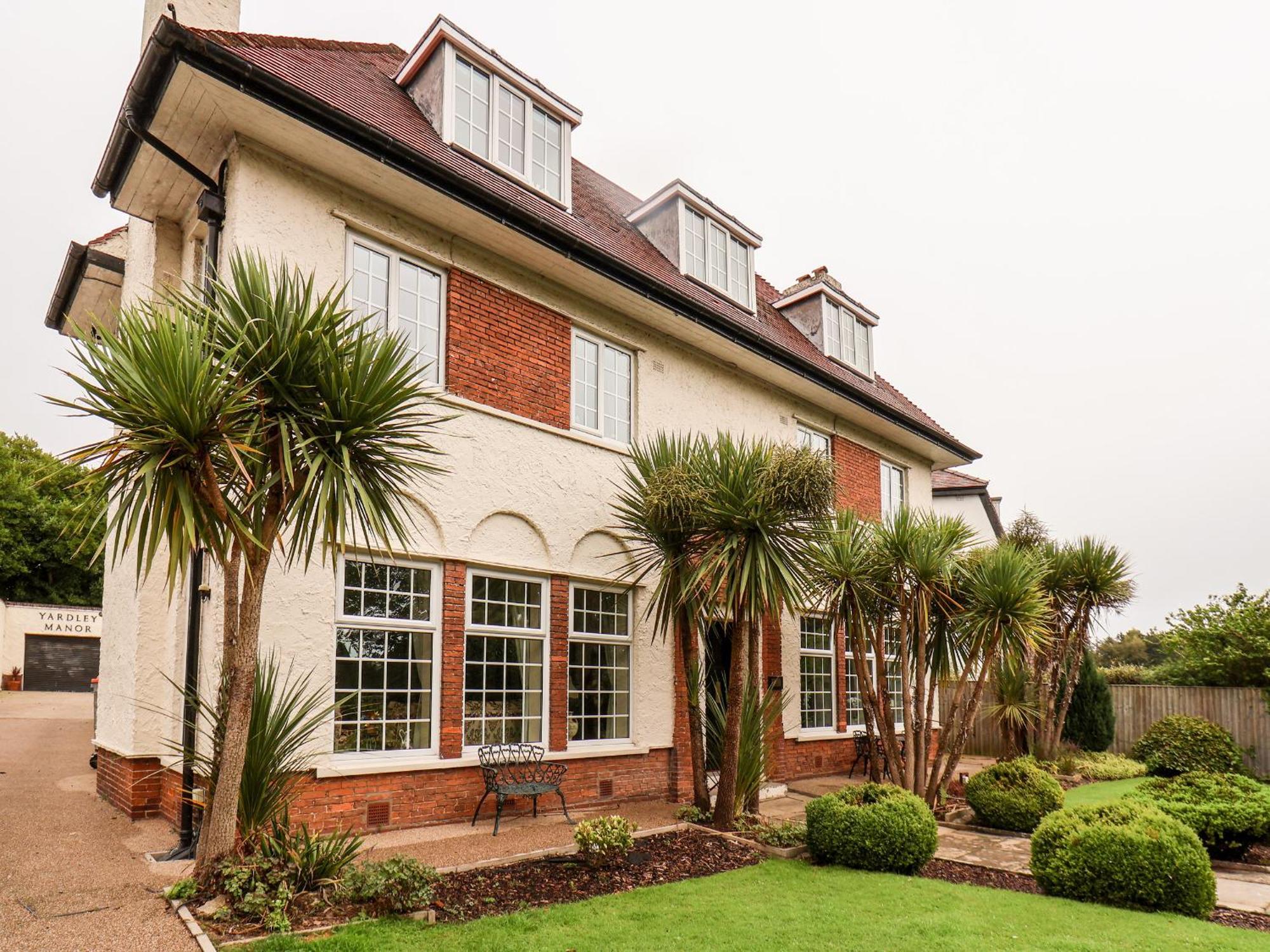 Yardley Manor Scarborough